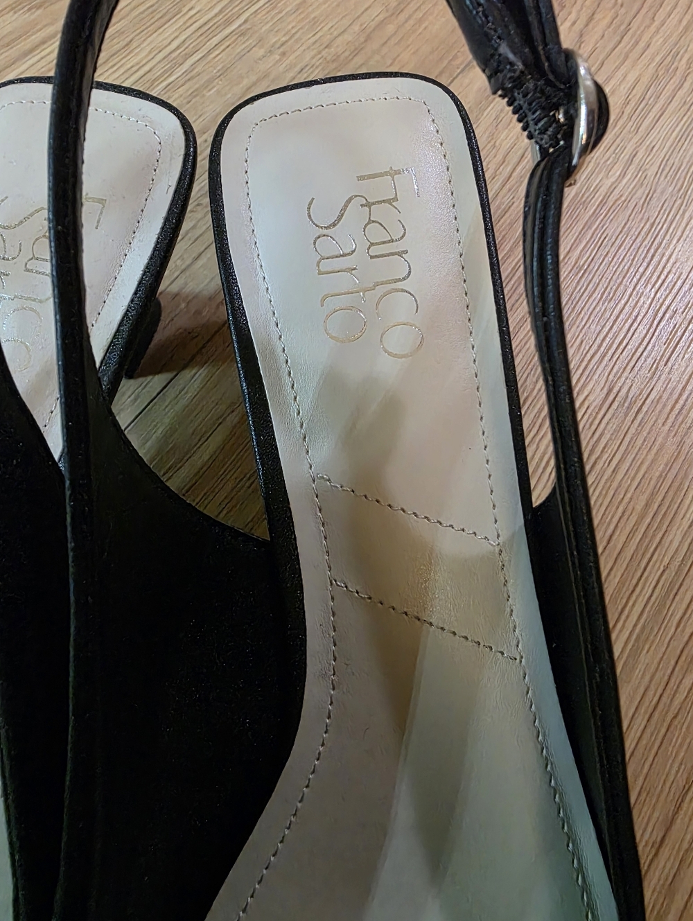 Franco Sarto Black Slingback Kitten Heels Size 9 - Picture 3 of 8